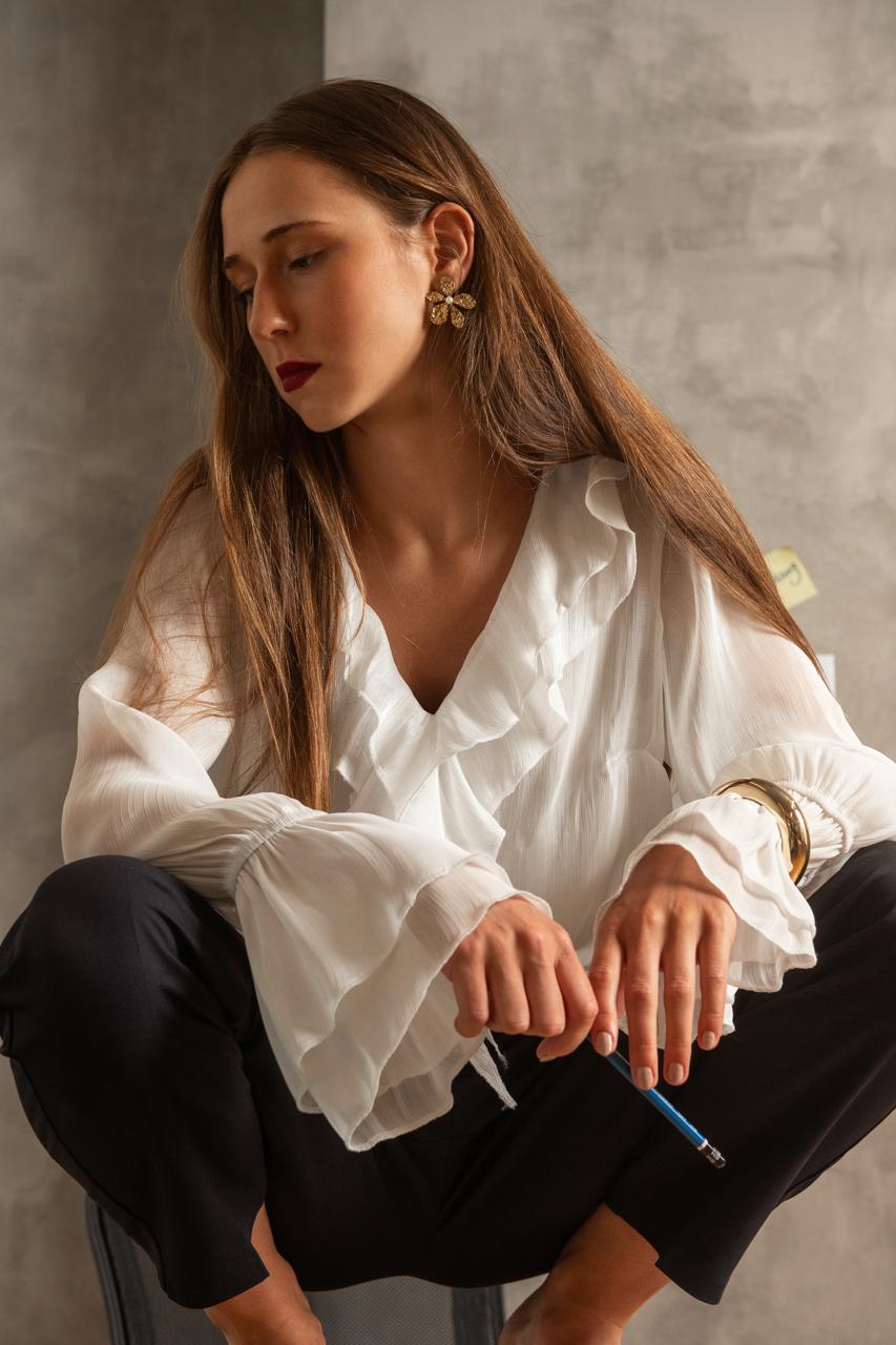 Florette- ruffled blouse