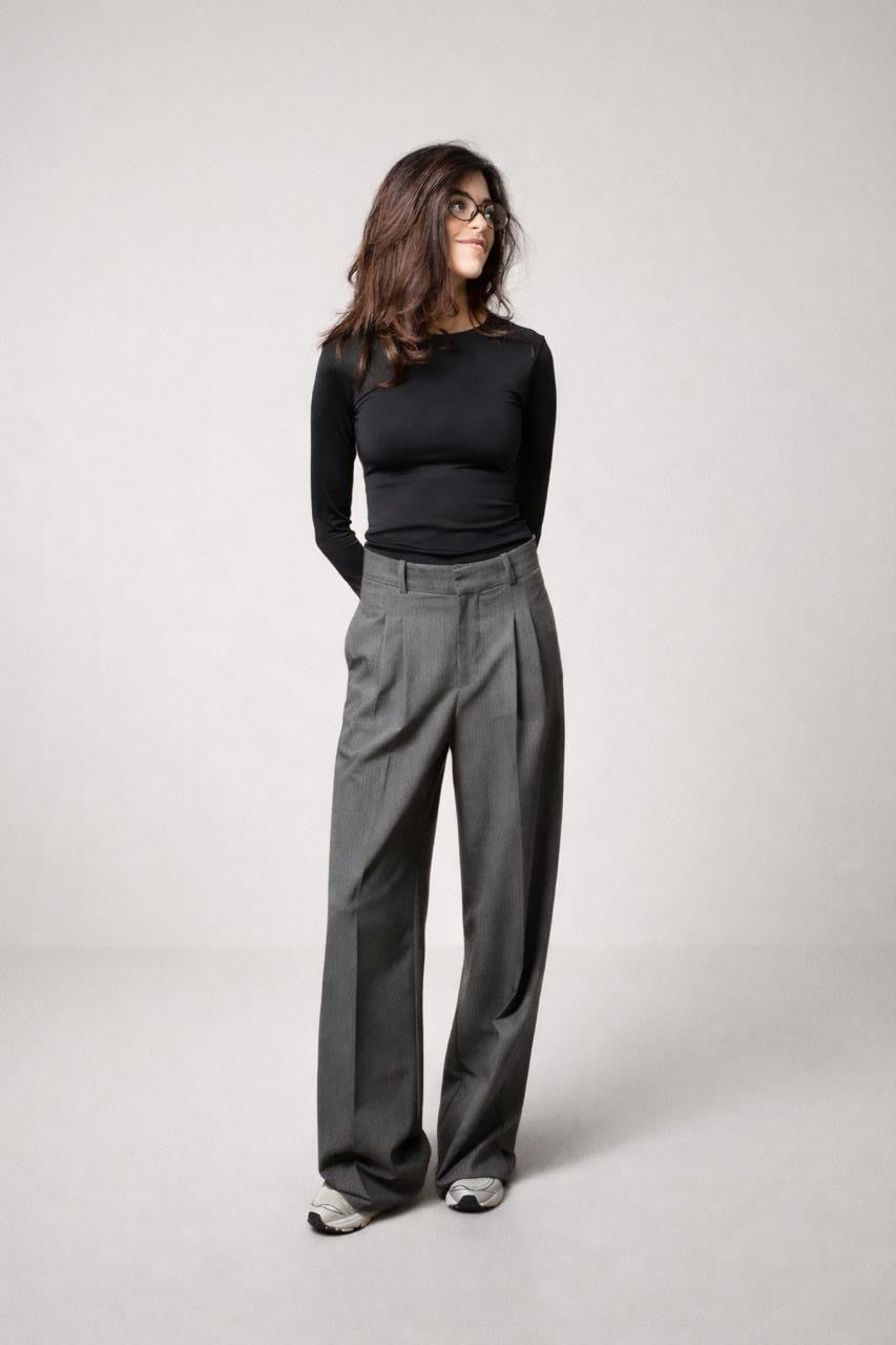 Mid-Rise Double Pleated Stripped Pants
