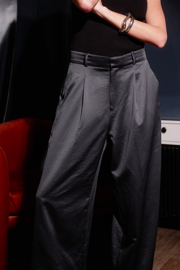 Loose-Darted Ramadan Pants