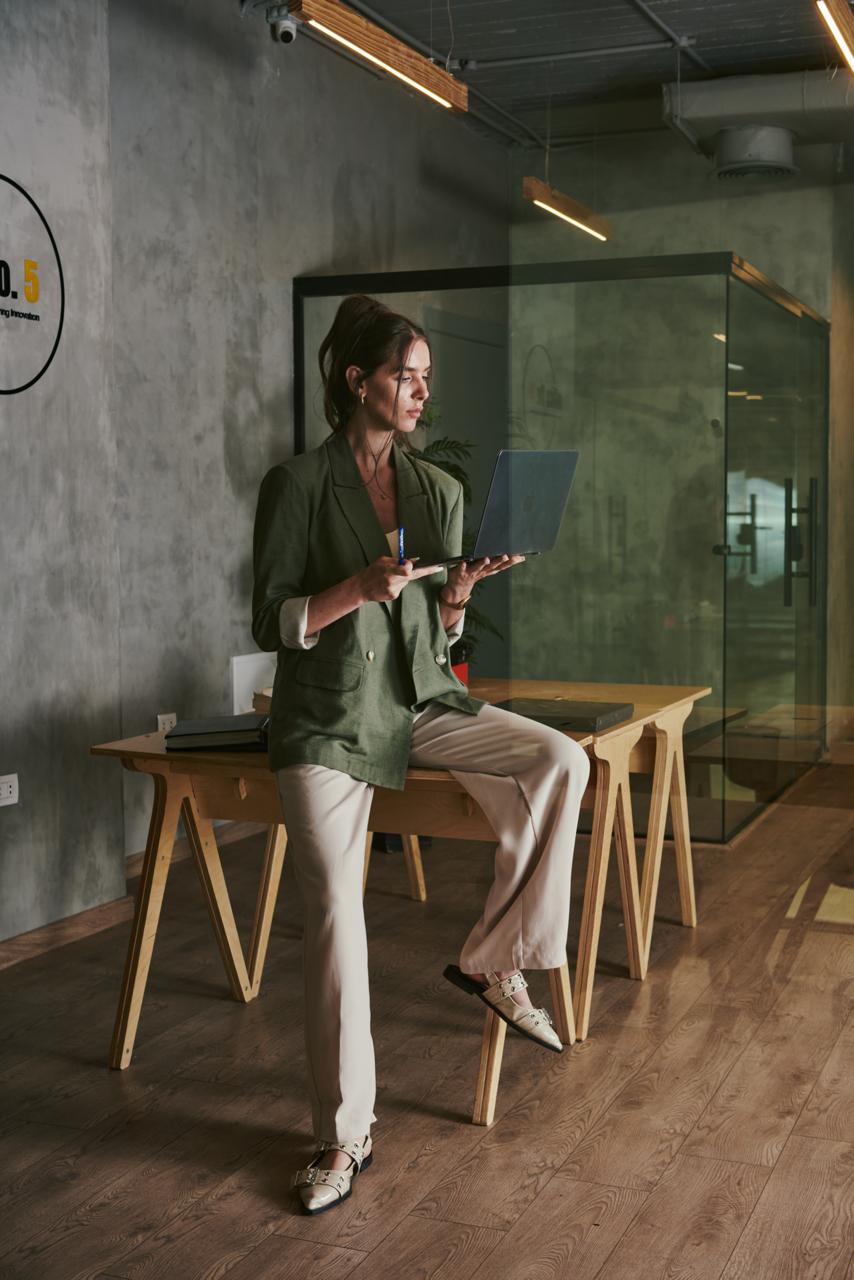 LILT Linen Blazer