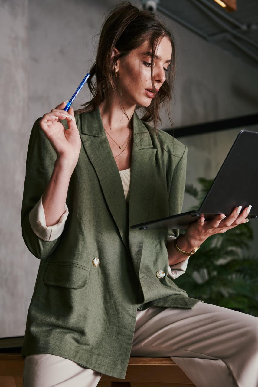 LILT Linen Blazer